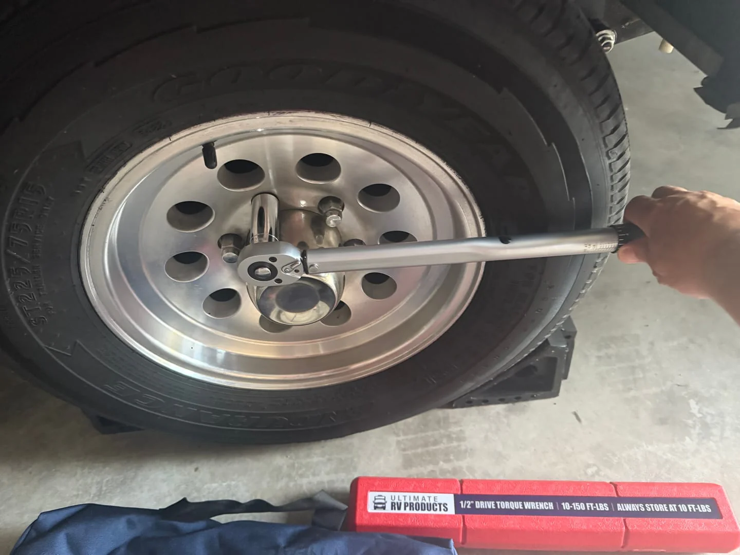 AIR GEAR Tire Changing Kit - Image 3