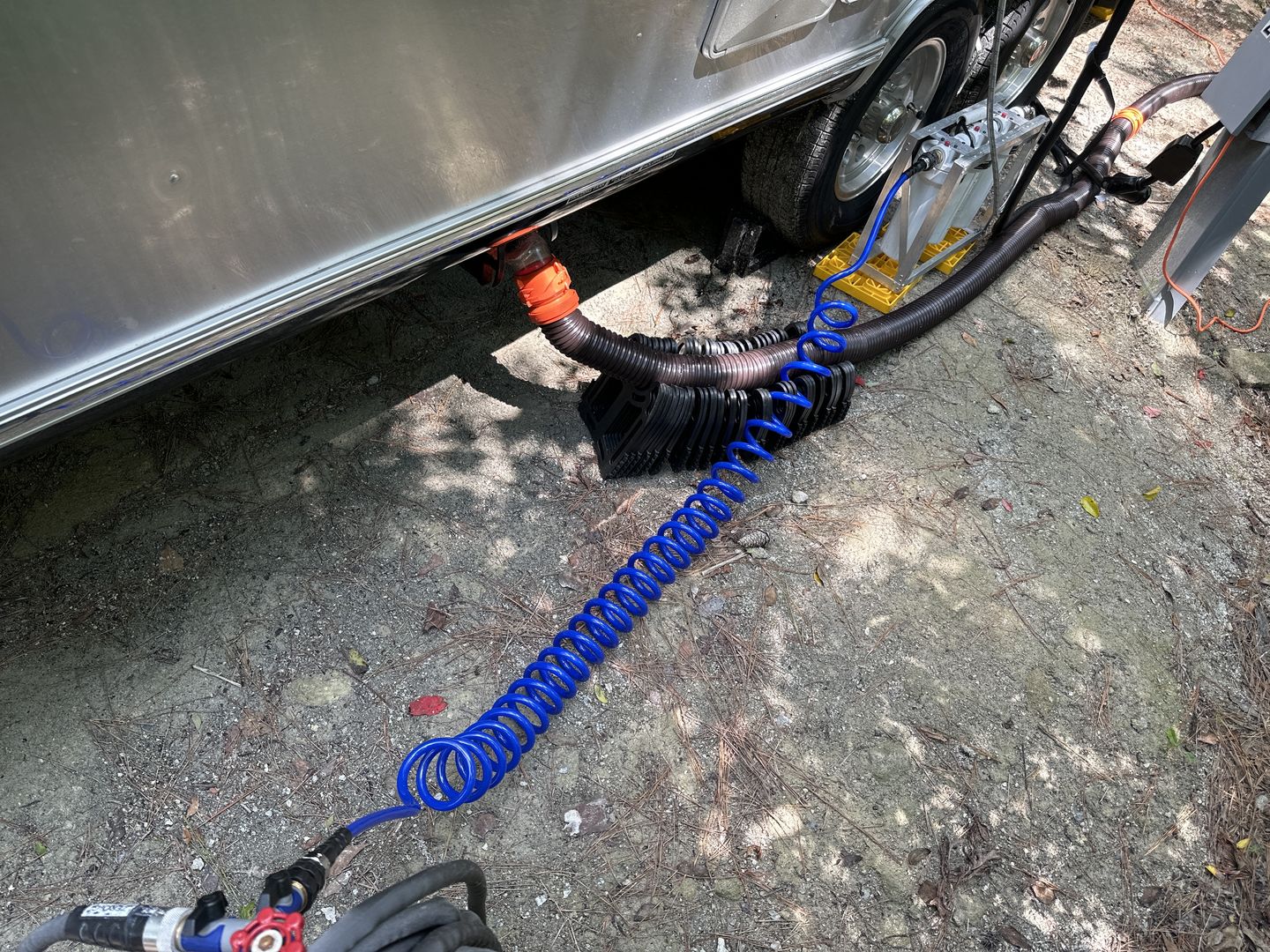 RV Water Hose with AIR GEAR Storage Bag - Image 14